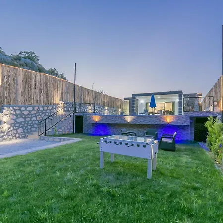 Elegance Villa